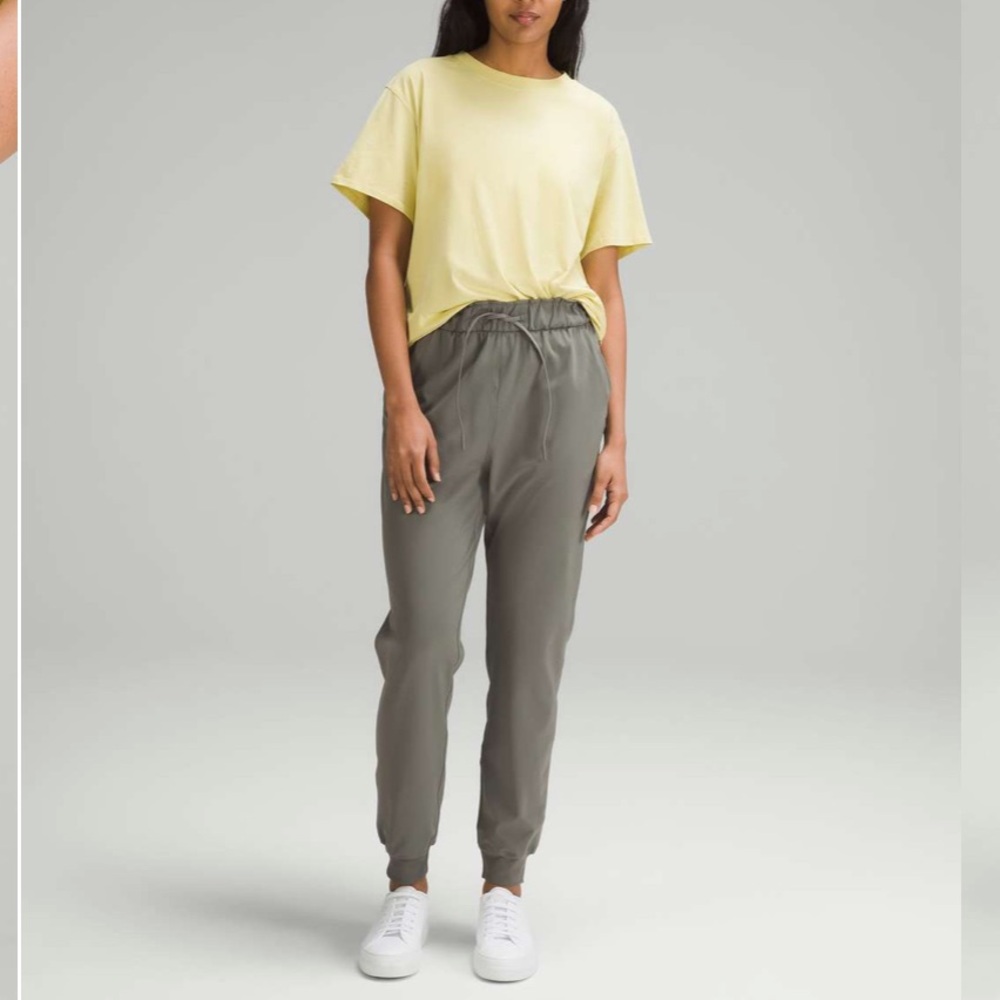 lululemon athletica stretch High-Rise Jogger Grey Sage sz 8